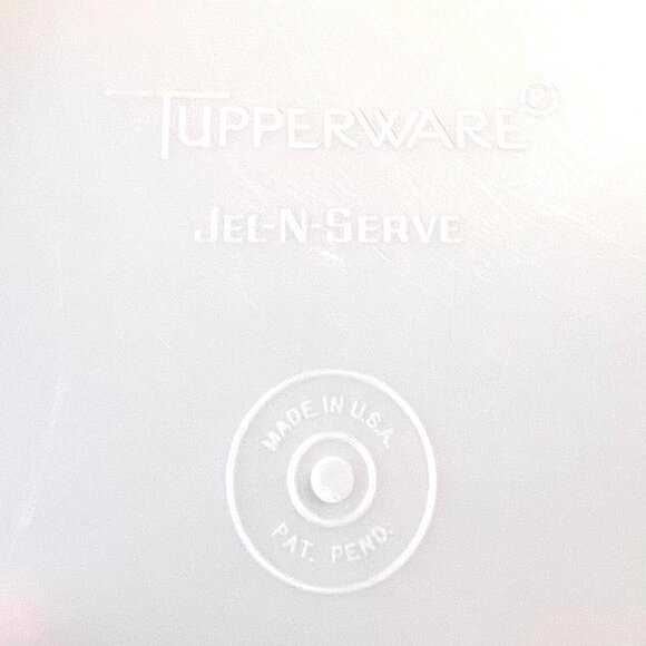 Vintage TUPPERWARE 617-3 Jel-N-Serve White Base Plate Gelatin Mold Replacement - Picture 3 of 4
